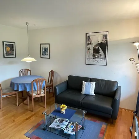 Am Kurpark Mettnau 아파트 *